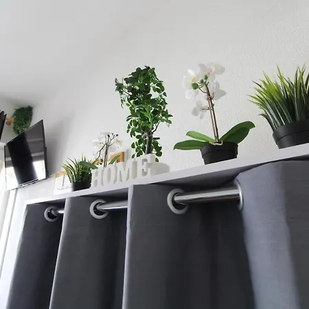 Downtown - Im Herzen Von & Komfortable Boxspringbetten 호텔