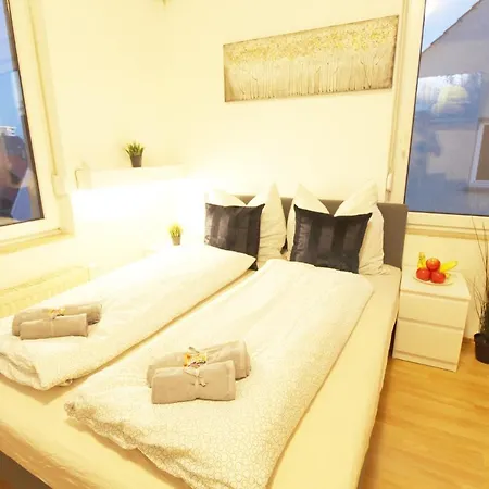 Downtown - Im Herzen Von & Komfortable Boxspringbetten 호텔 울름