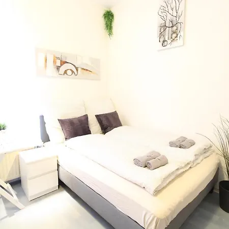 Hotel Downtown - Im Herzen Von & Komfortable Boxspringbetten Ulm
