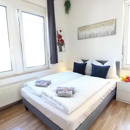 Downtown - Im Herzen Von & Komfortable Boxspringbetten * Ульм