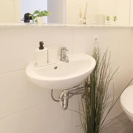 Downtown - Im Herzen Von & Komfortable Boxspringbetten * Ульм