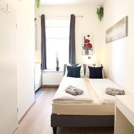 Downtown - Im Herzen Von & Komfortable Boxspringbetten * أولم