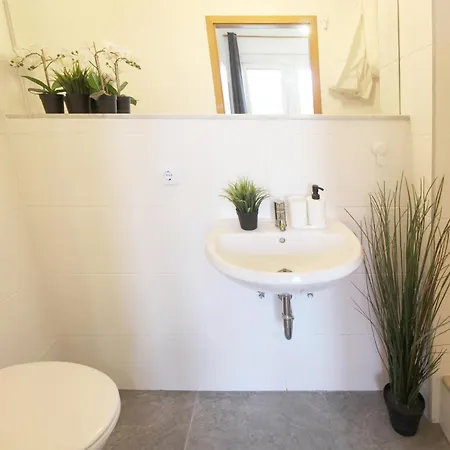 Отель Downtown - Im Herzen Von & Komfortable Boxspringbetten