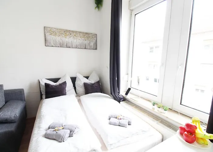 Downtown - Im Herzen Von & Komfortable Boxspringbetten